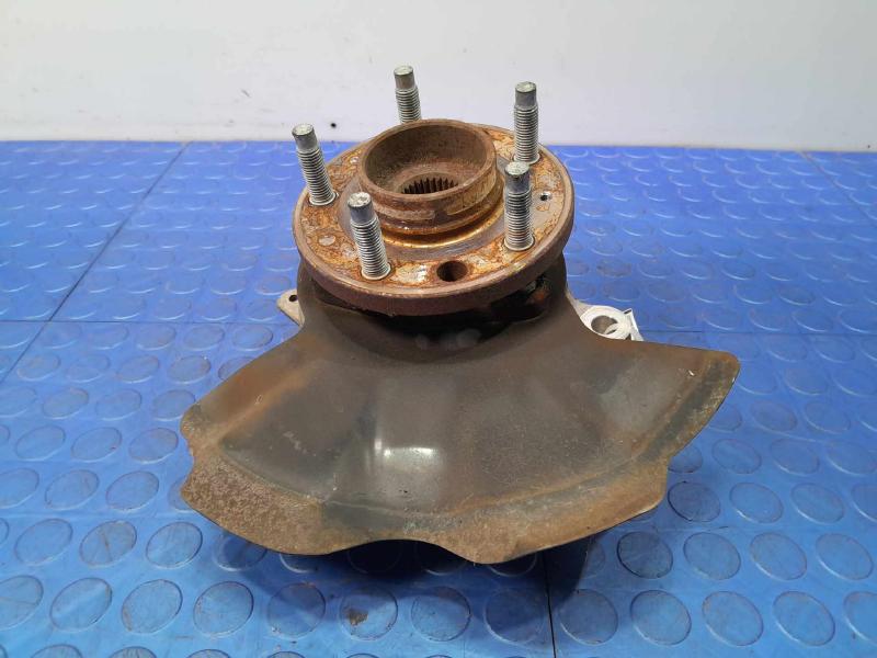 2008 Pontiac Solstice Spindle Knuckle Front