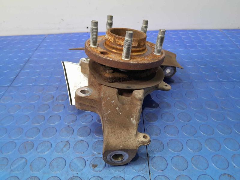 2008 Pontiac Solstice Spindle Knuckle Front