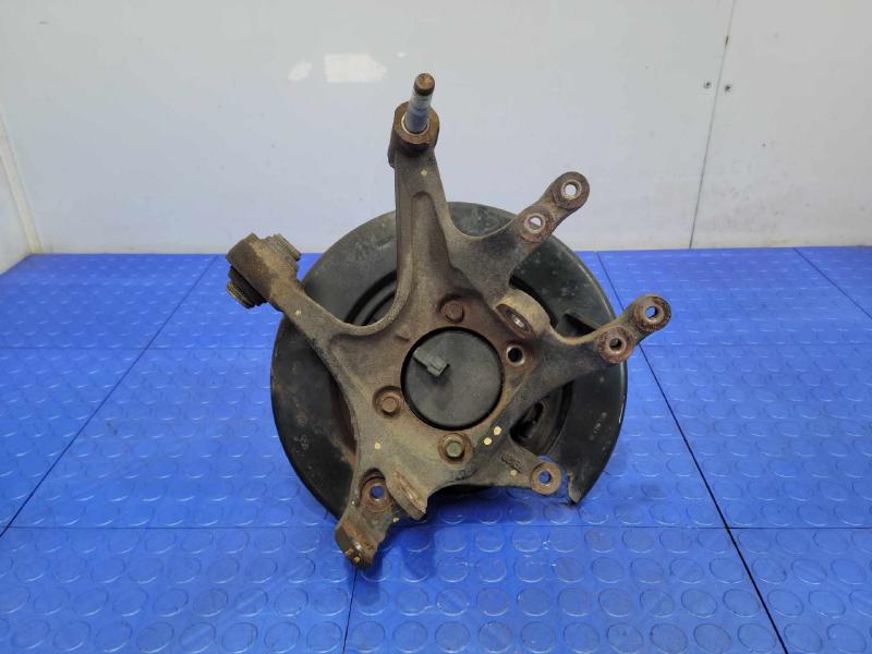 2016 Kia Sedona Rear Knuckle/Stub Axle