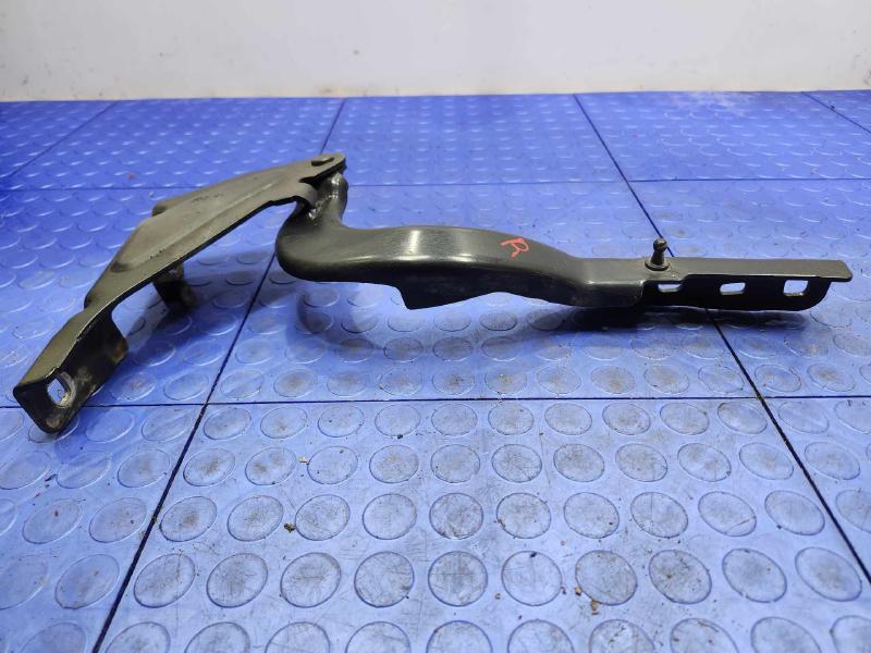 2016 Jeep Cherokee Hood Hinge