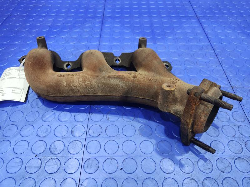 2014 Chevrolet Silverado 1500 Exhaust Manifold