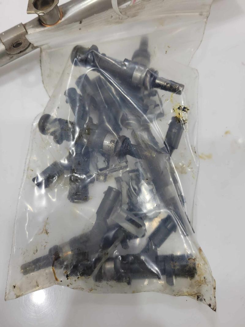 2010 Mercedes E-Class Misc Fuel Injection Parts