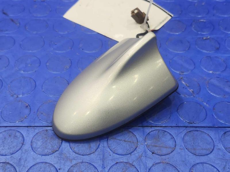 2008 Infiniti G35 Antenna