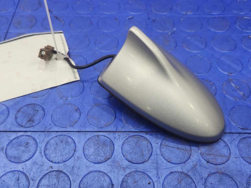 2008 Infiniti G35 Antenna