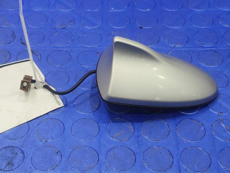 2008 Infiniti G35 Antenna