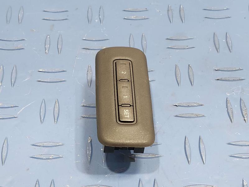 2014 Infiniti QX60 Door Switch Front
