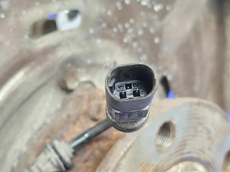 2011 BMW 535i Rear Knuckle/Stub Axle