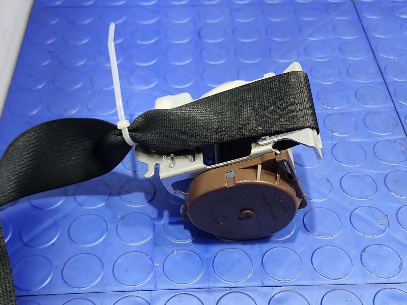 2016 Nissan Rogue Rear Seat Belt