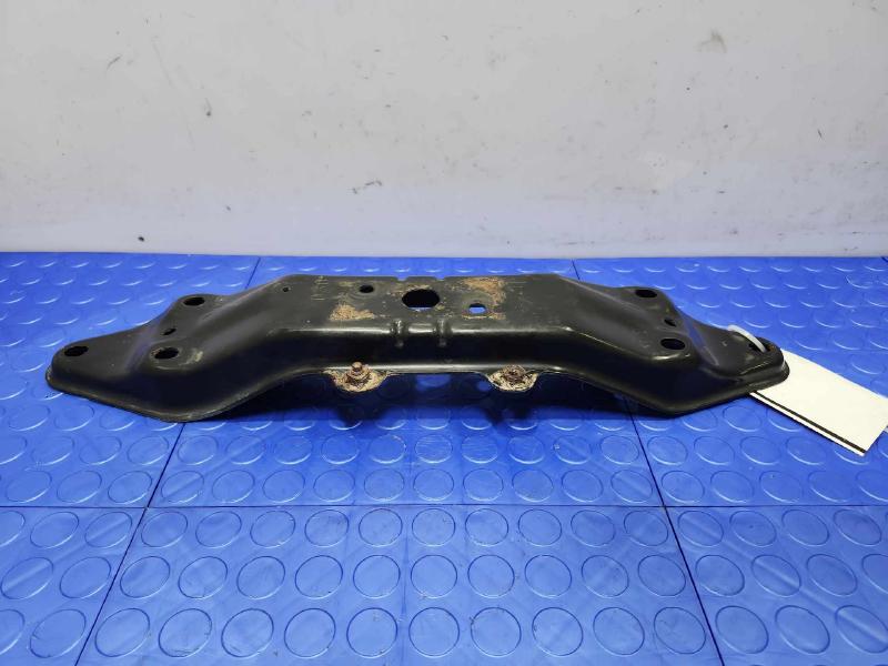 2010 Subaru Legacy Trans. Crossmember