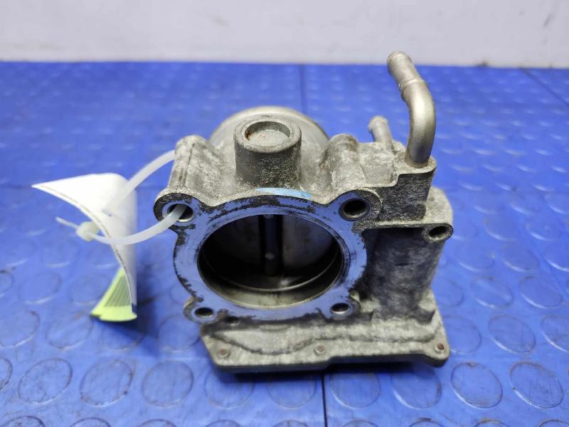 2015 Toyota Avalon Throttle Body/Valve Assy