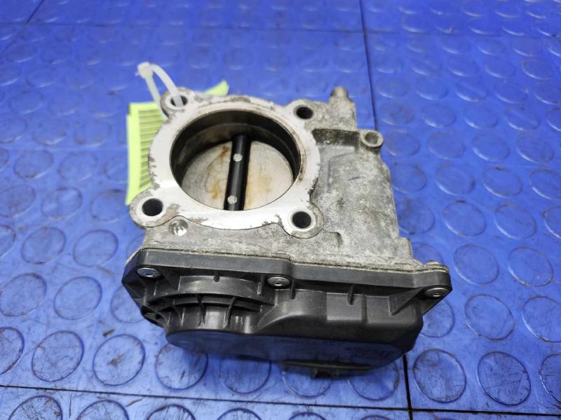 2015 Toyota Avalon Throttle Body/Valve Assy