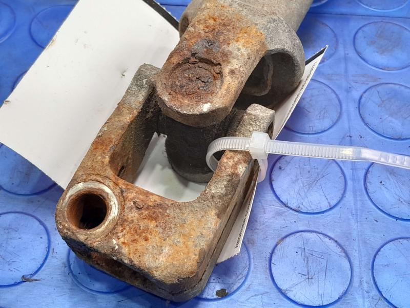 2004 Ford Crown Victoria Steering Coupler