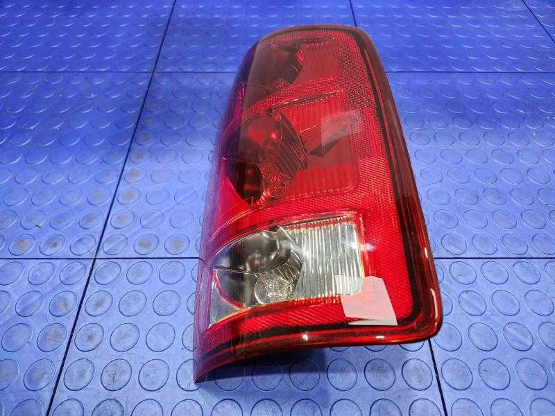 2002 Dodge Ram 1500 Tail Light Assembly