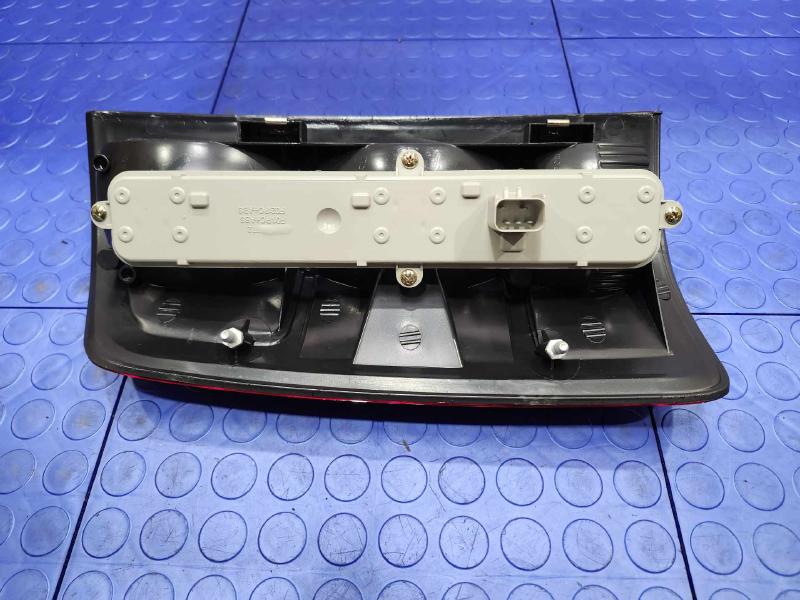 2002 Dodge Ram 1500 Tail Light Assembly