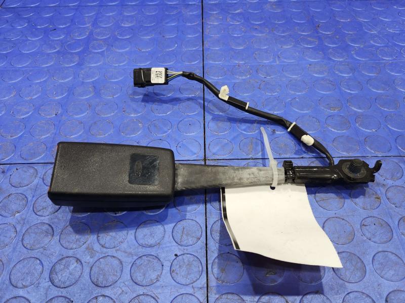 2016 Ford Edge Front Seat Belt