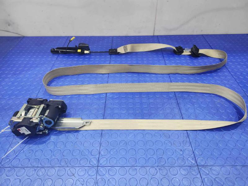 2017 Audi Q7 Front Seat Belt
