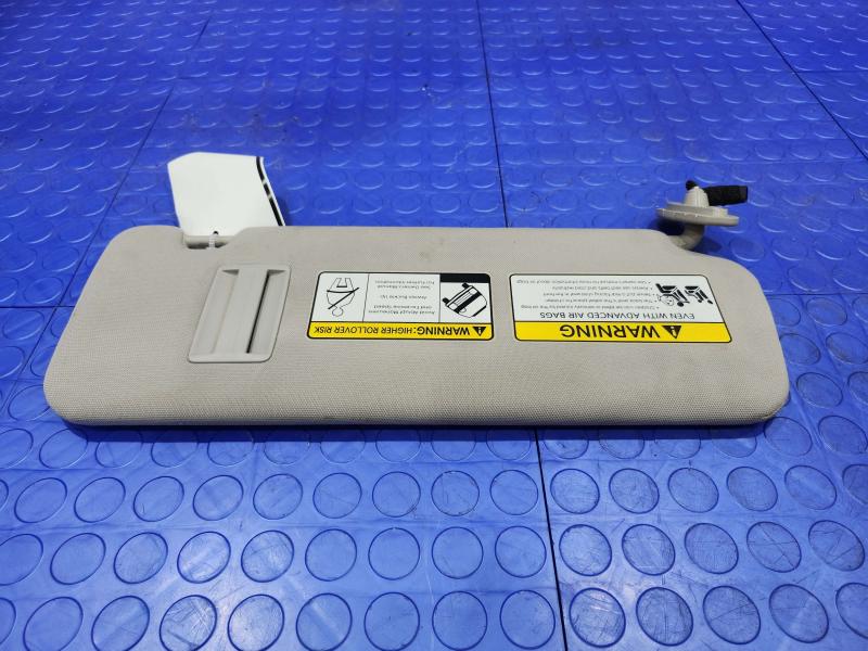 2017 Kia Sorento Sun Visor
