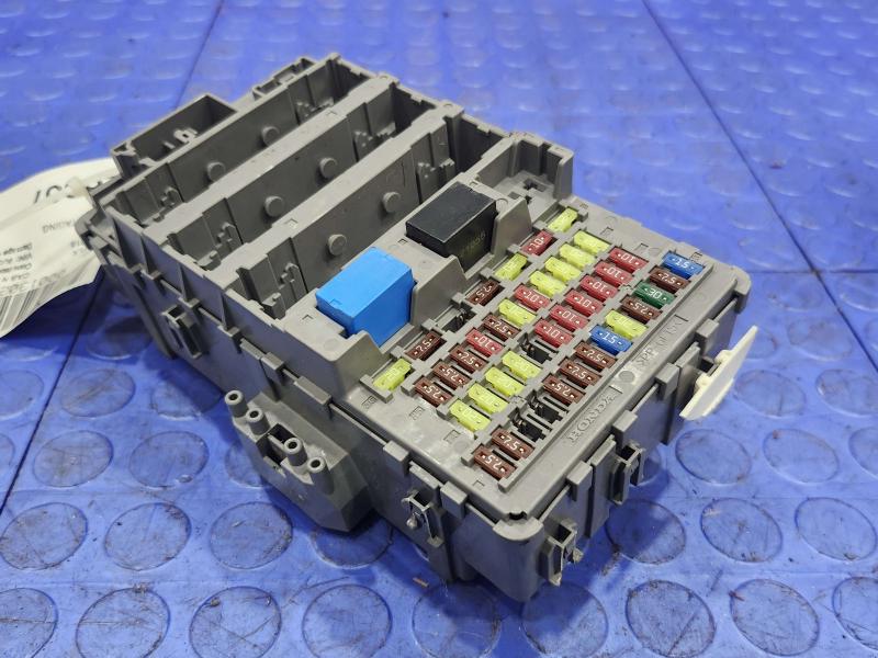 2015 Acura TLX Cabin Fuse Box