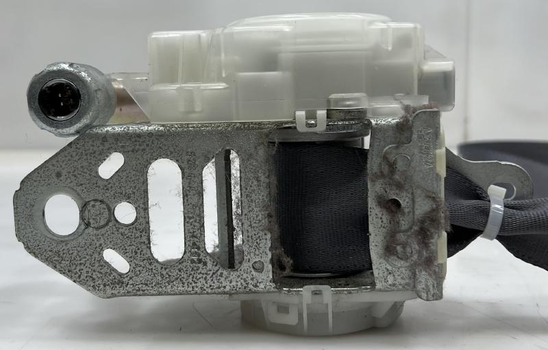 2007 Toyota Camry Front Seat Belt