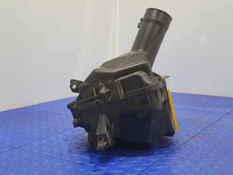 2014-2017 Infiniti QX50 Engine Air Cleaner Box Assembly LH Driver Side OEM 16500EV11B