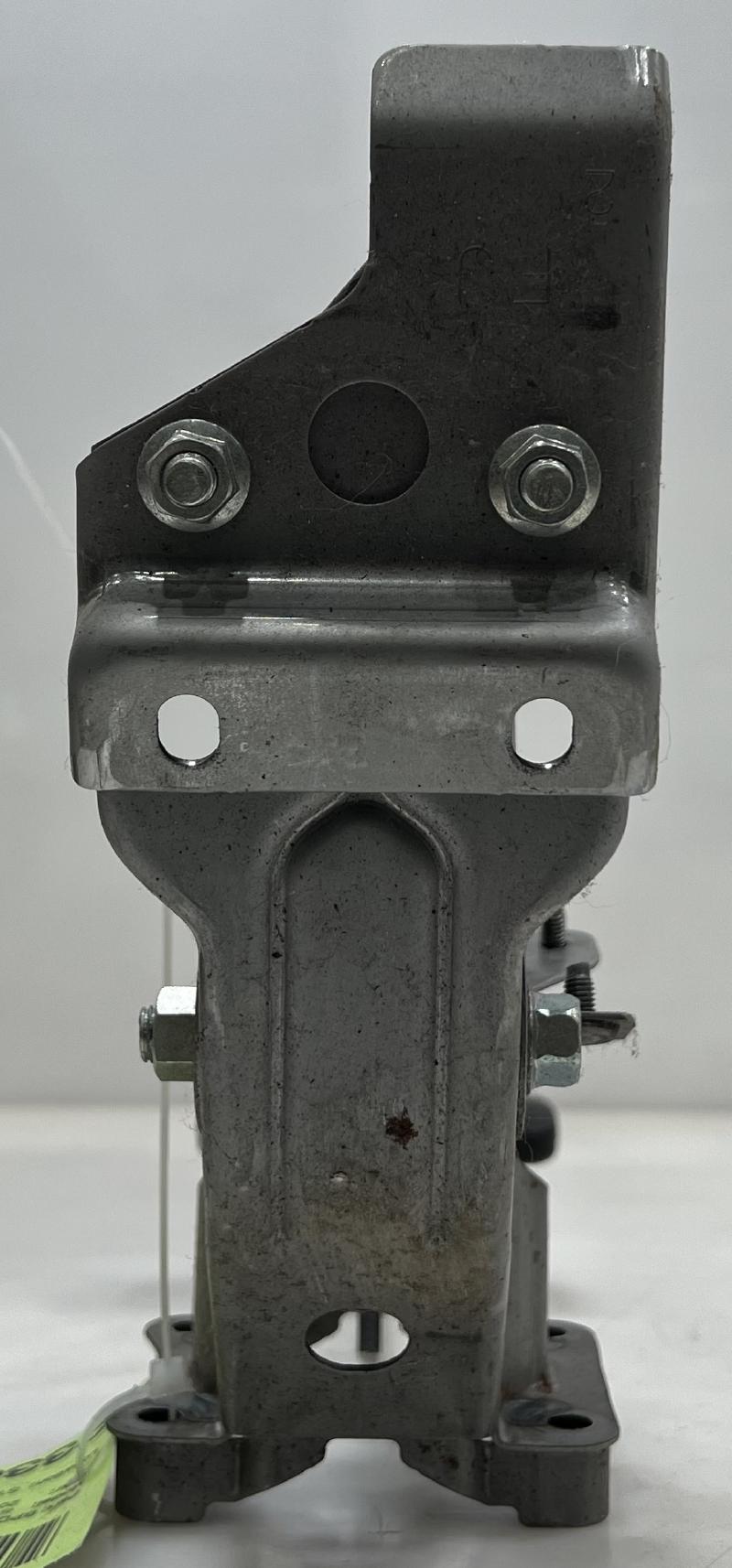 2013 - 2016 Subaru XV Crosstrek Brake Pedal Assembly OEM