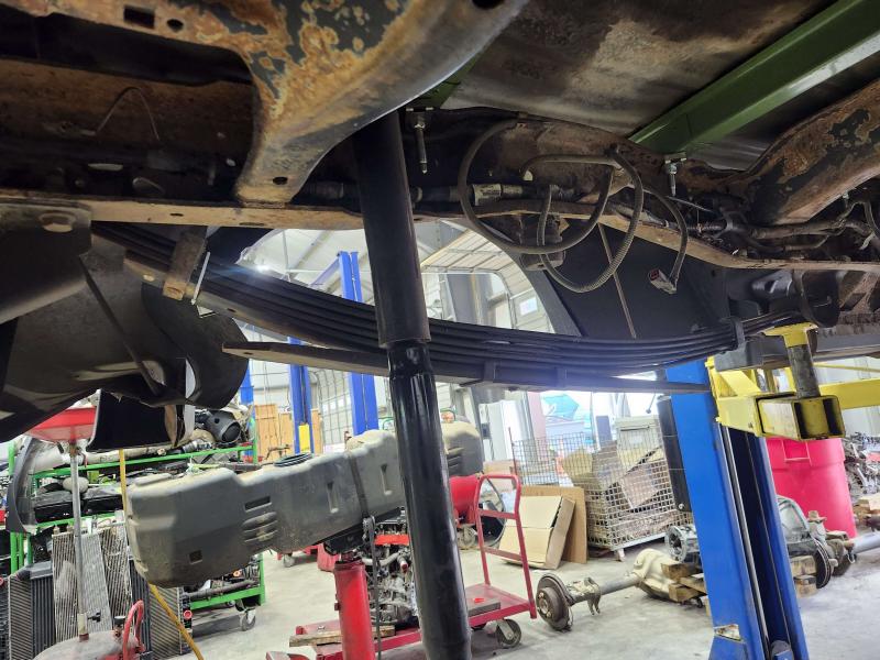 2008 Ford F-250 Super Duty Leaf Spring Rear