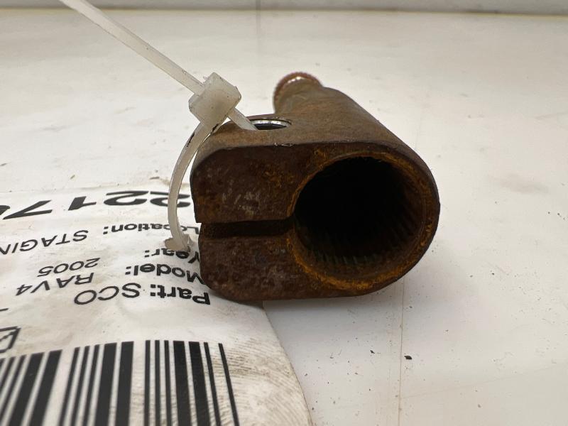 2001 - 2005 Toyota Rav4 Lower Steering Shaft OEM 45221-32120