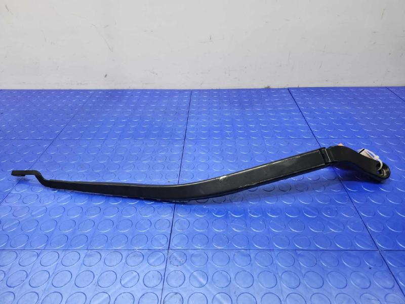 2021 Chrysler Voyager Wiper Arm