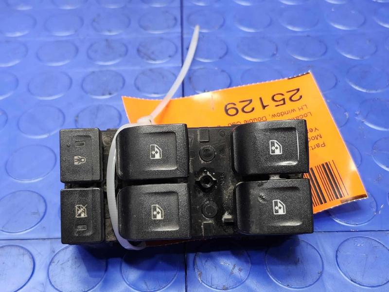 2014 Chevrolet Silverado 1500 Door Switch Front