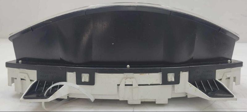 2006 Jeep Grand Cherokee 3.7L Laredo Instrument Cluster Speedometer OEM 56054010AF