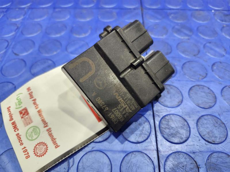 2011-2014 Mazda 2 Passenger Front Occupant Detection Module OEM DR6167SW0A
