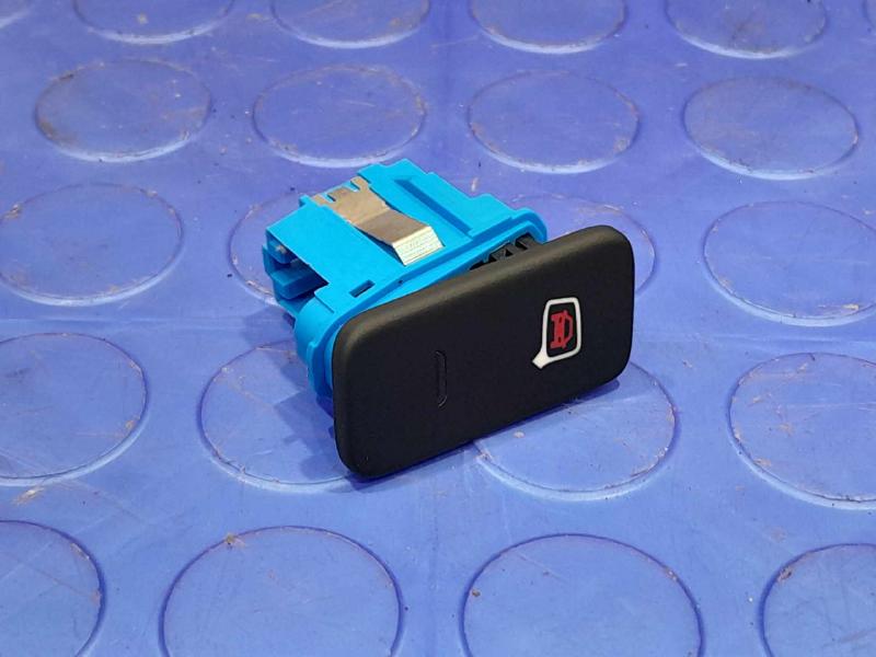 2014 Audi A7 Door Switch Front