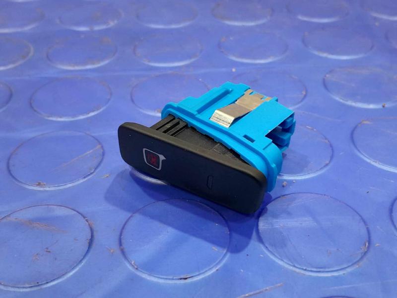 2014 Audi A7 Door Switch Front