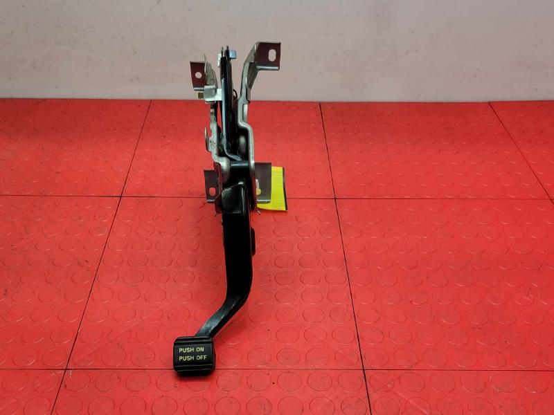 2012-2016 Honda CRV Parking Brake Foot Pedal Assembly OEM 47100-T0A-A71