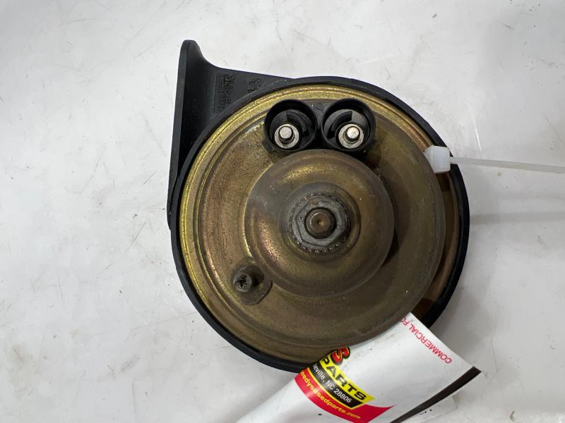 1999 - 2003 Saab 9-3 Horn Low Note OEM 4448817