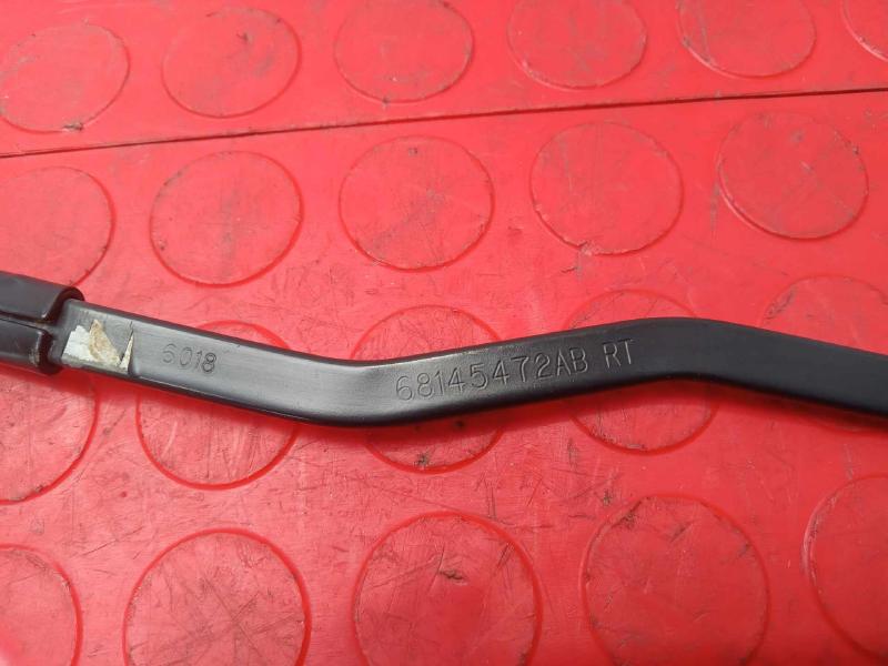 2016 Chrysler 200 Wiper Arm