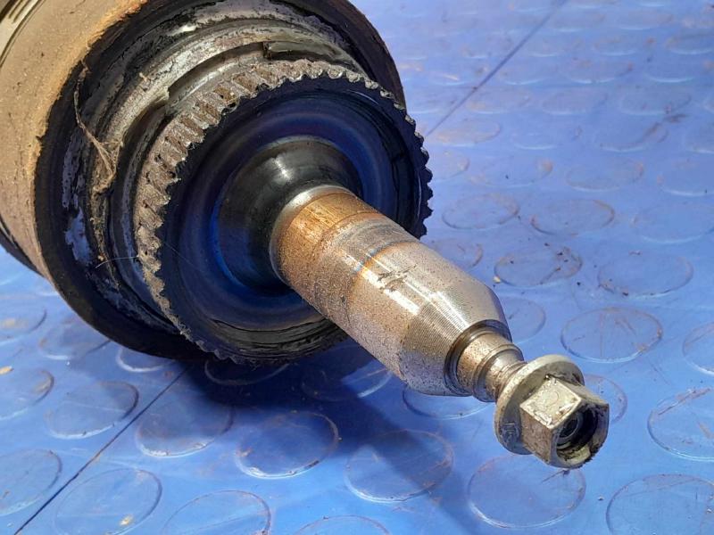 2013 Ford F-150 Axle Shaft