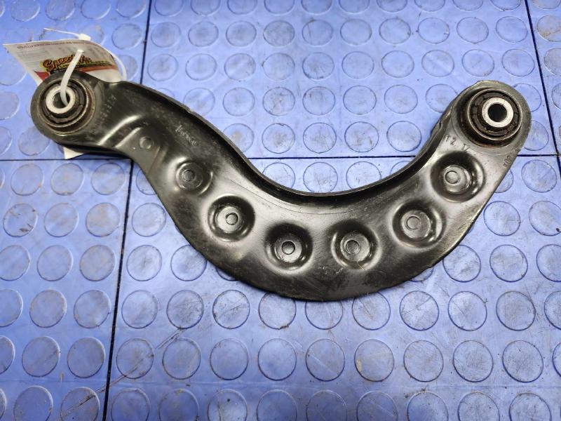 2012-2018 Ford Focus Rear Upper Control Arm Left or Right Side OEM AV6Z5500B,RH