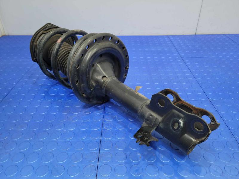 2015 Toyota Camry Strut Assembly