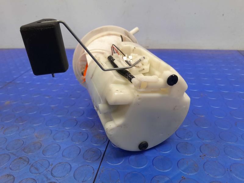 2014-2018 Subaru XV Crosstrek Fuel Pump Assembly Genuine OEM 42021SG000