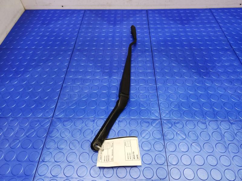 2014 Ford Mustang Wiper Arm
