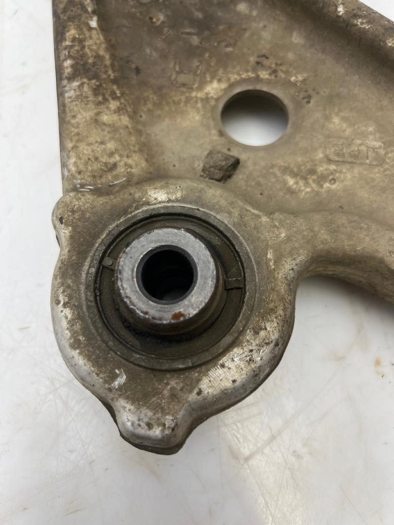 2007 - 2012 Nissan Altima Front Lower Control Arm RH Passenger Side OEM 54500JA00C