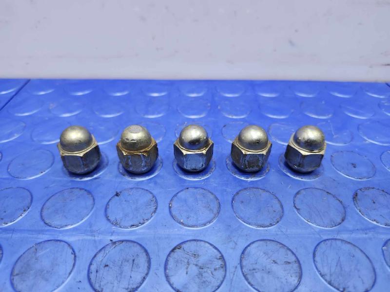 2010 Subaru Legacy Lug Nuts