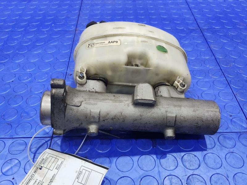 2017 Chevrolet Silverado 2500 Master Cylinder