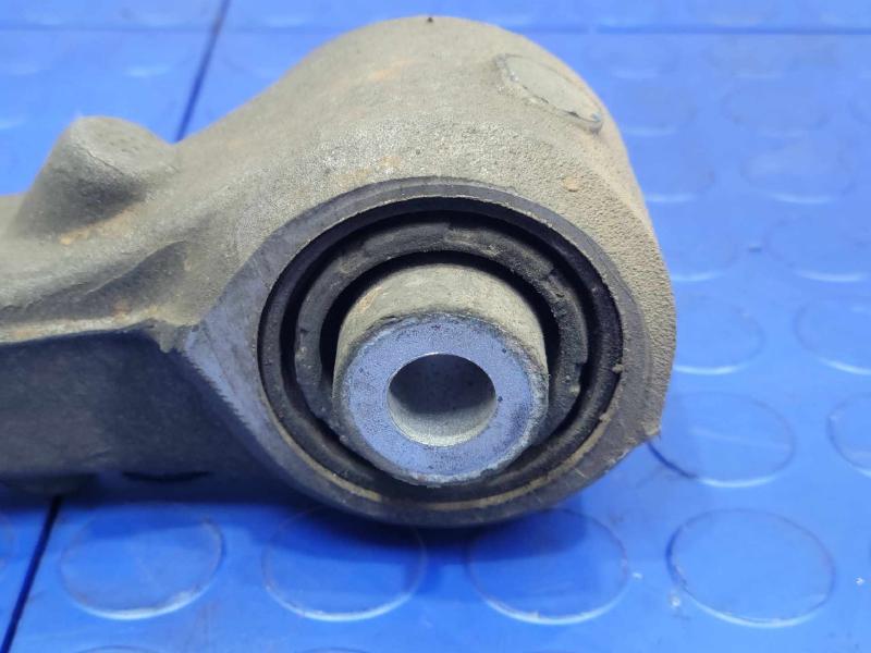 2011 Dodge Durango Lower Control Arm Rr