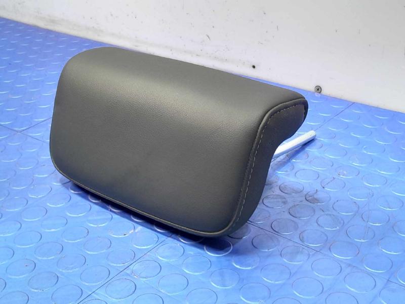 2020 Subaru Legacy Headrest