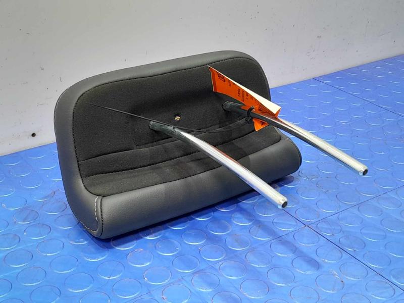 2020 Subaru Legacy Headrest