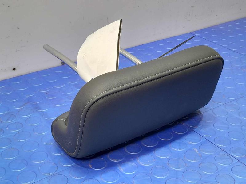 2020 Subaru Legacy Headrest