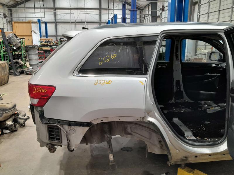 2012 Jeep Grand Cherokee Quarter Panel