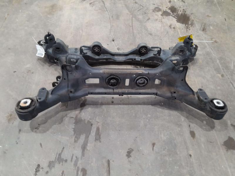 2012 Genesis Genesis Crossmember/Cradle/Undercarria